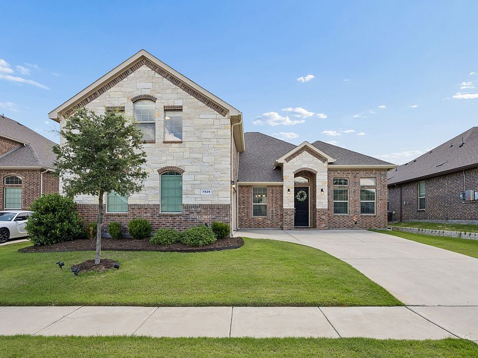 1st image of 7829 Bella Way