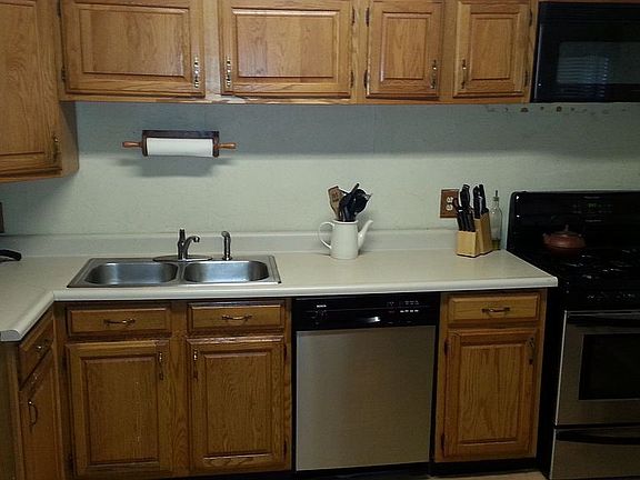 5th image of 119 Ballston Ave