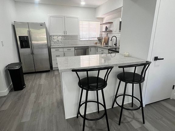 2nd image of 353 E Thomas Rd Unit C104