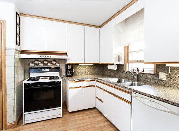5th image of 2814 Dellwood St