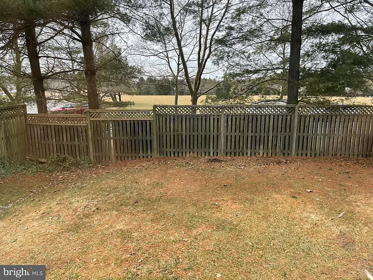 6 Marketree Ct — Photo 27