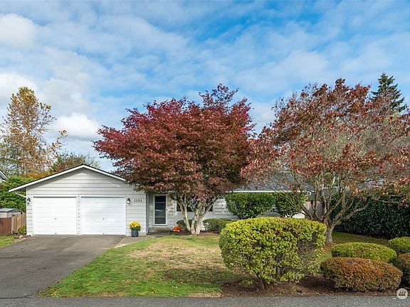 2nd image of 1131 143rd Street SW