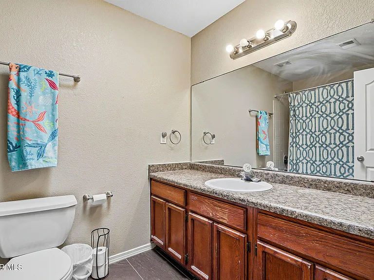 14233 Spanish Point Dr — Photo 20
