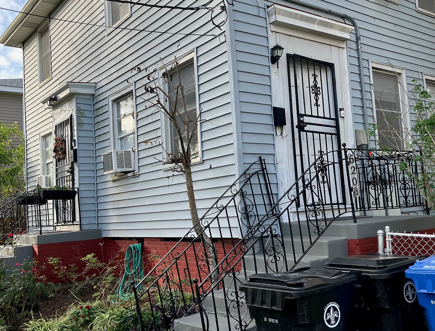 2 bed, 800 sqft, $1,100 — Photo 1