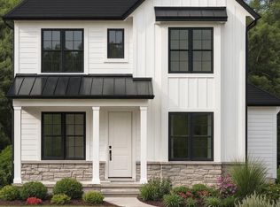 324 N Evergreen St, Plymouth, MI 48170