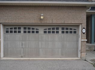 3045 Gladeside Ave #17, Oakville, ON L6M 0R3