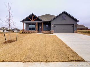 2813 S 7th Pl, Broken Arrow, OK 74012