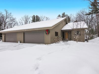 240 Red Fox Rdg, Traverse City, MI, 49686