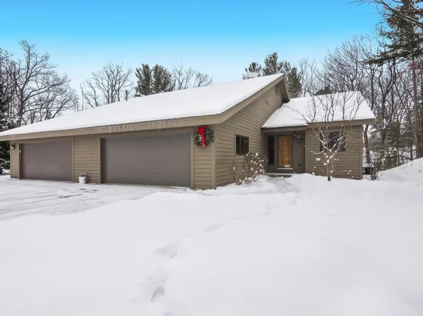 240 Red Fox Rdg, Traverse City, MI 49686