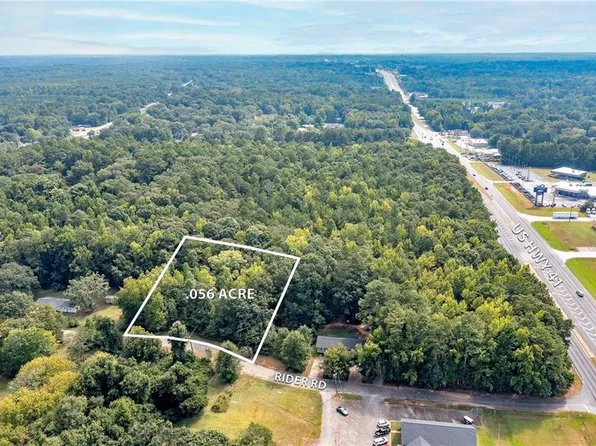114 Rider Rd #102, Griffin, GA 30223