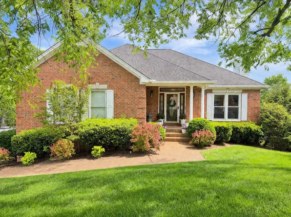111 Masters Way, Hendersonville, TN 37075