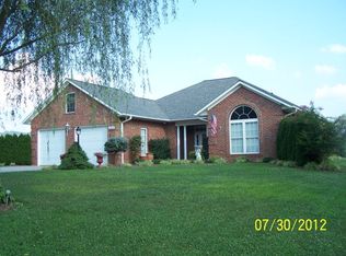 300 Hawkins Dr, Moravian Falls, NC 28654