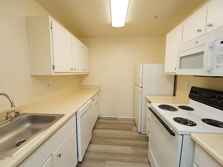 Walnut Grove Senior Apartments — Photo 16