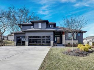 17036 Magnolia, Overland Park, KS 66221