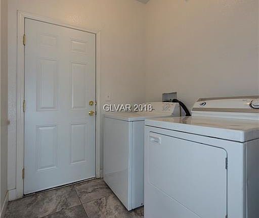 4th image of 1644 Dwayne Stedman Ave