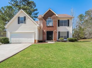 725 Stonebrook Dr, Lithonia, GA 30058