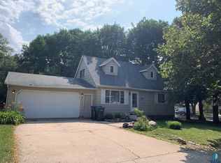 4200 S Plateau Trl, Sioux Falls, SD 57106