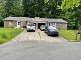100-102 Pheasant Trl, Mansfield, OH 44904