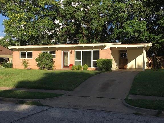 2nd image of 2622 Roger Williams Dr