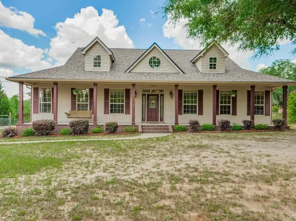 6965 Trammel Dr, Milton, FL 32570