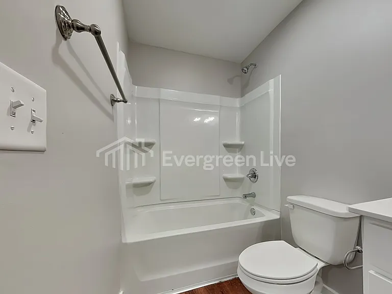 15661 Capstone Blvd — Photo 15