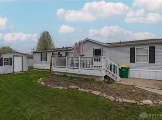 11142 Oakwood Village Blvd, Miamisburg, OH 45342