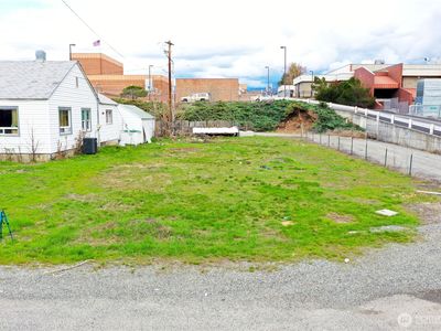 25 Elm Street S, Omak, WA, 98841