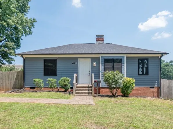 2520 Brentwood Pl, Charlotte, NC 28208