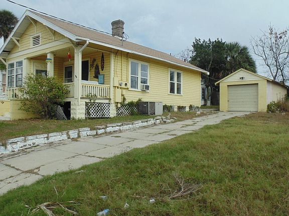3rd image of 37 S Oleander Ave