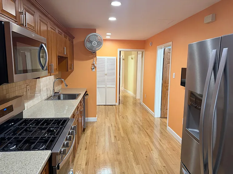 20 Concord St #1 — Photo 5