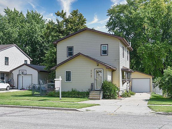 2nd image of 117 N Agency St