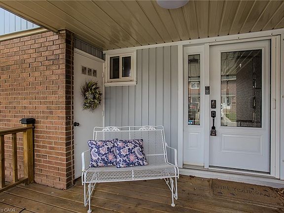 5th image of 528 Sheraton Rd #71