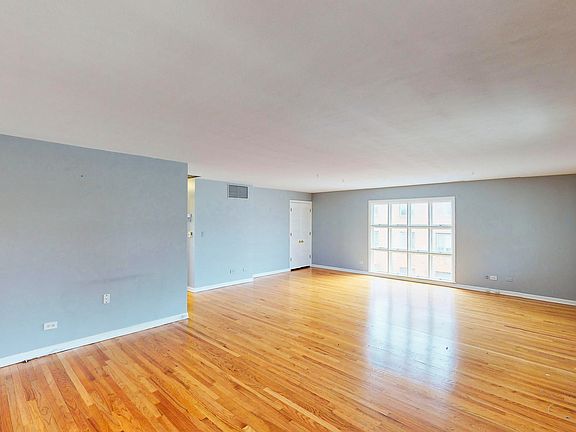3rd image of 576 Duane St #0