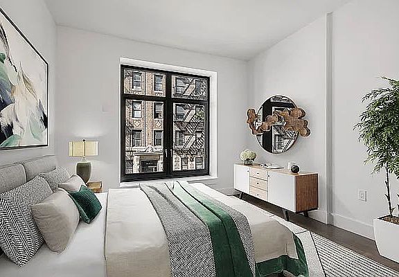 5th image of 17 Convent Ave APT 2D
