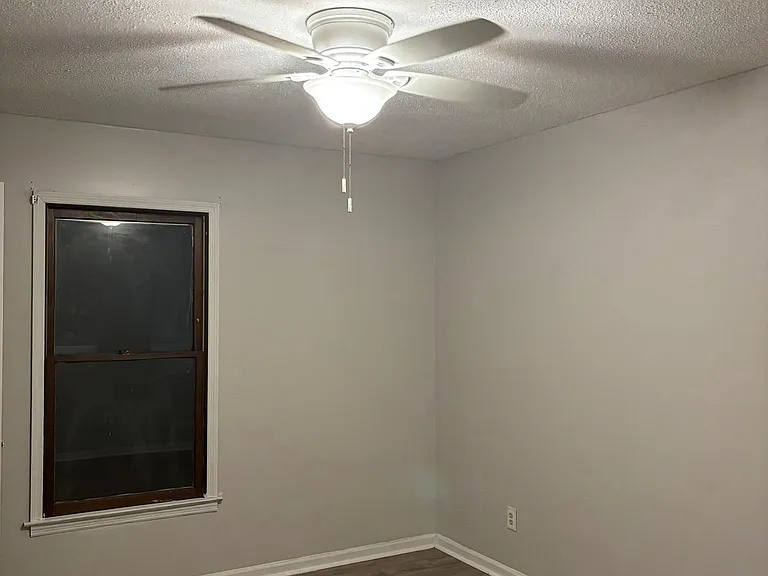 Bedroom #1