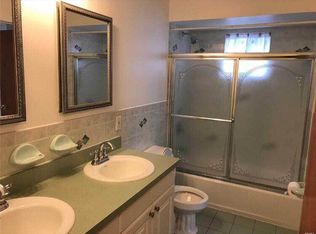 7214 160th St, Fresh Meadows, NY 11365