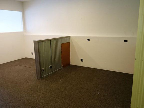 4th image of 219 W Carrillo St Unit A