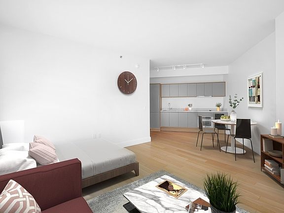 4th image of 10 City Pt APT 42N