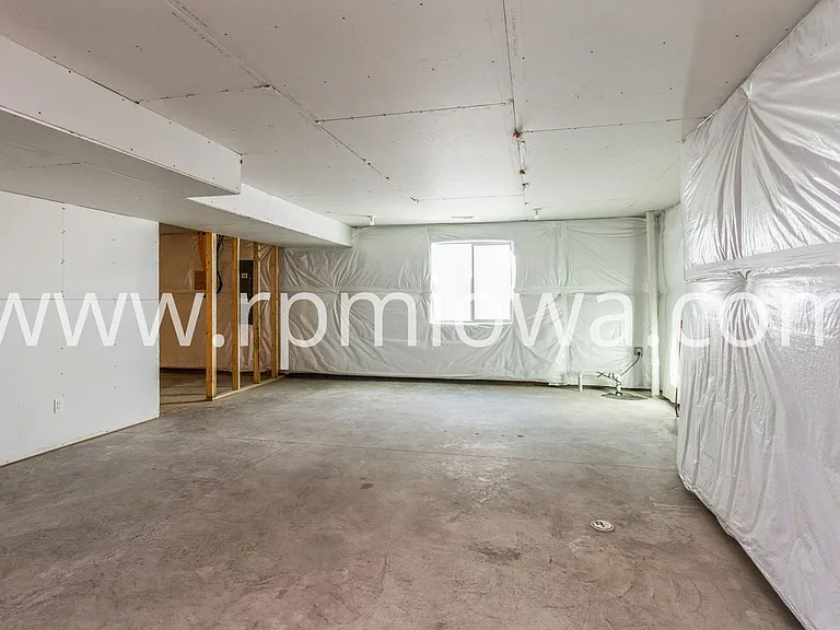 2403 SW 23rd St — Photo 14