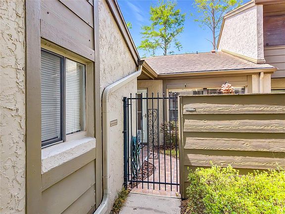 3rd image of 1016 SHERRYWOOD STREET