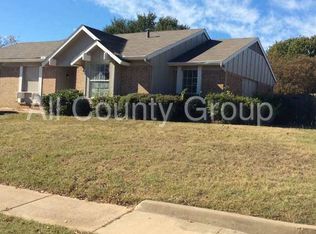 4226 Glen Pines Ct, Arlington, TX 76016