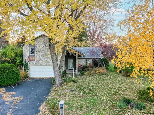 6702 Bloomfield Dr, Indianapolis, IN 46259