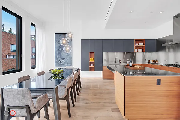 Sold by CORE | media 25