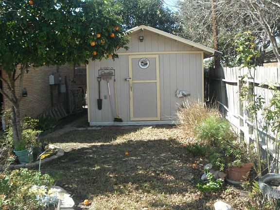 2nd image of 6017 Killarney Dr