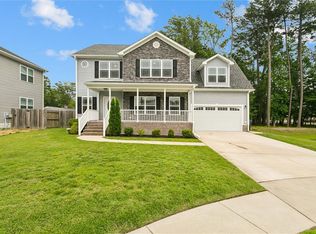 105 Brogden Ct, Hampton, VA 23666