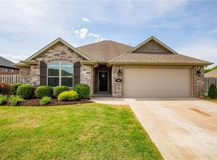 2009 Price Ave, Lowell, AR 72745