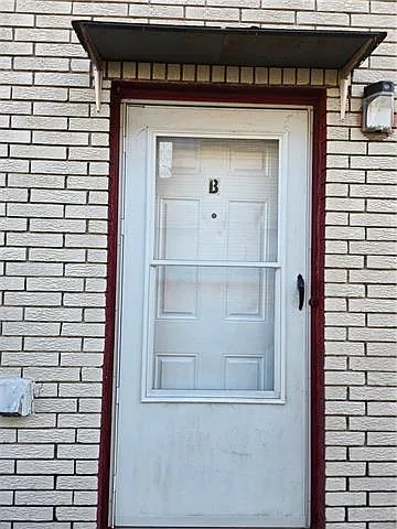 2102 Euclid St #C — Photo 2