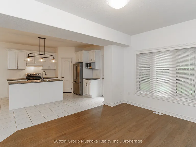 14 Braeside Cres — Photo 11