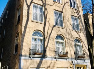 721 Dobson St, Evanston, IL 60202