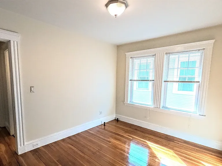 11 Roseway St #2 — Photo 10